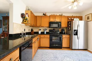 272 Beaver Dam Ct, Royal Palm Beach, FL 33411 - Photo 5