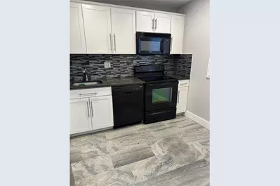 8310 Sands Point Boulevard #104, Tamarac, FL 33321 - Photo 5