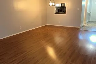 8310 Sands Point Blvd, Tamarac, FL 33321 - Photo 9