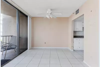 859 Jeffery Street #312, Boca Raton, FL 33487 - Photo 5
