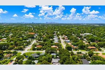13231 NW 1st Avenue, Miami, FL 33168 - Photo 11