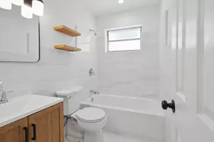 411B NE 57th Ct, Oakland Park, FL 33334 - Photo 5
