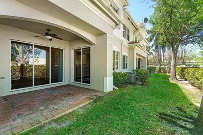 81 Nottingham Place, Boynton Beach, FL 33426 - Photo 33