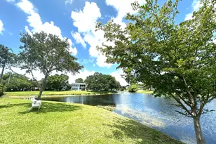2060 Harwood E, Deerfield Beach, FL 33442 - Photo 1