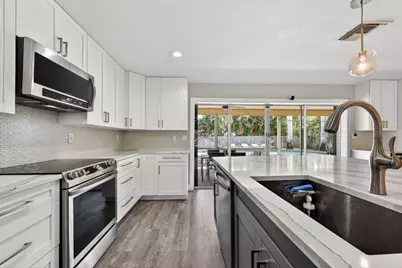 159 SE 26th Avenue, Boynton Beach, FL 33435 - Photo 11