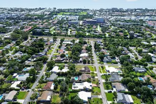 159 SE 26th Ave, Boynton Beach, FL 33435 - Photo 3