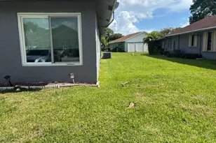 5369 Gene Cir, West Palm Beach, FL 33415 - Photo 45