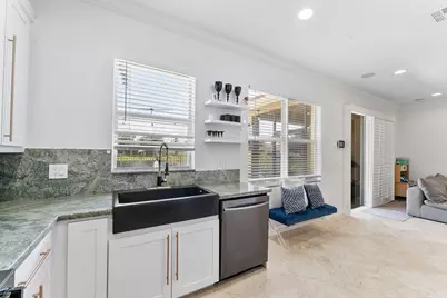 7942 Parsons Pine Drive, Boynton Beach, FL 33437 - Photo 15