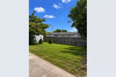 2104 Dock Street #1, West Palm Beach, FL 33401 - Photo 9
