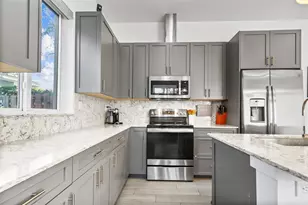 1110 NE 14th Ave, Fort Lauderdale, FL 33304 - Photo 9