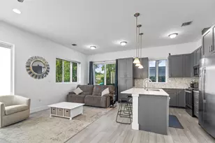 1110 NE 14th Ave, Fort Lauderdale, FL 33304 - Photo 11
