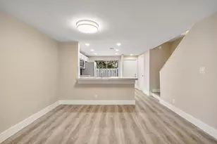 2747 NE 15th St, Pompano Beach, FL 33062 - Photo 13