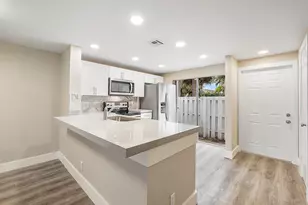 2747 NE 15th St, Pompano Beach, FL 33062 - Photo 33