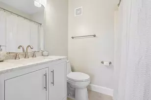 2747 NE 15th St, Pompano Beach, FL 33062 - Photo 25