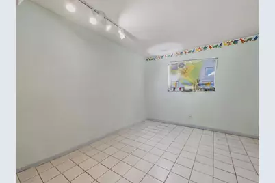 10325 NW 42nd Drive, Coral Springs, FL 33065 - Photo 29