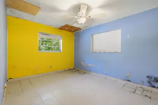 10325 NW 42nd Dr, Coral Springs, FL 33065 - Photo 35