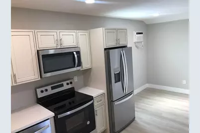 1715 Buchanan Street #Rear, Hollywood, FL 33020 - Photo 9
