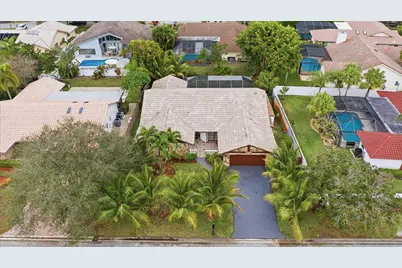 10949 NW 1st Manor, Coral Springs, FL 33071 - Photo 3