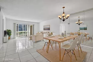 12500 SW 6th St, Pembroke Pines, FL 33027 - Photo 17