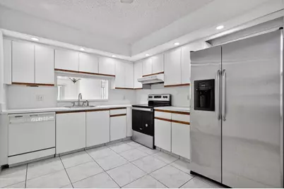 12500 SW 6th Street #110n, Pembroke Pines, FL 33027 - Photo 9