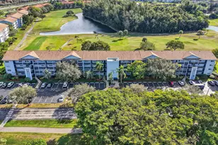 12500 SW 6th St, Pembroke Pines, FL 33027 - Photo 7