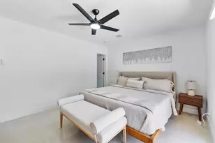 2800 NE 21st Ct, Fort Lauderdale, FL 33305 - Photo 17