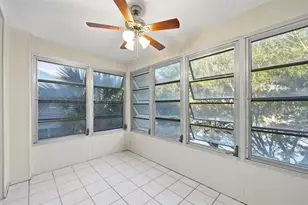 9430 Poinciana Pl, Davie, FL 33324 - Photo 5