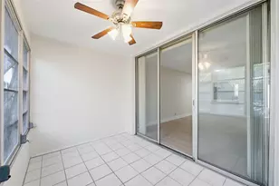 9430 Poinciana Pl, Davie, FL 33324 - Photo 17