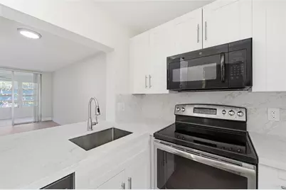 9430 Poinciana Place #409, Davie, FL 33324 - Photo 7