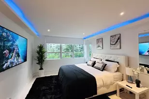 1500 Bay Rd, Miami Beach, FL 33139 - Photo 3