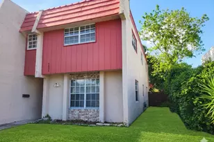 7931 SW 7th Pl, North Lauderdale, FL 33068 - Photo 1