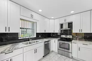 1251 S Federal Hwy, Boca Raton, FL 33432 - Photo 9