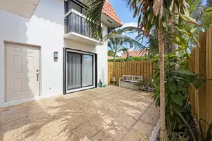 1251 S Federal Hwy, Boca Raton, FL 33432 - Photo 3