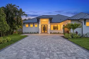 513 SW South Carolina Dr, Stuart, FL 34994 - Photo 1