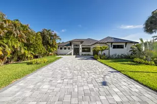 513 SW South Carolina Dr, Stuart, FL 34994 - Photo 13