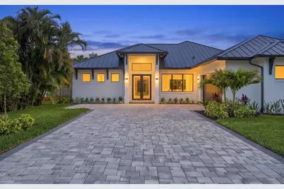 513 SW South Carolina Drive, Stuart, FL 34994 - Photo 1