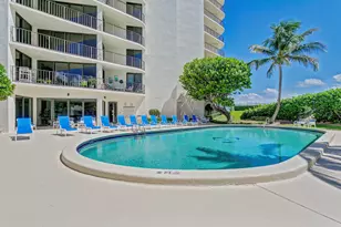 5420 N Ocean Dr, Riviera Beach, FL 33404 - Photo 49