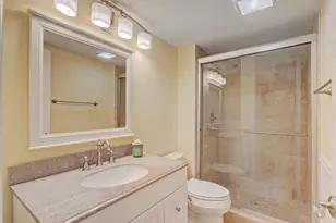 5420 N Ocean Dr, Riviera Beach, FL 33404 - Photo 29