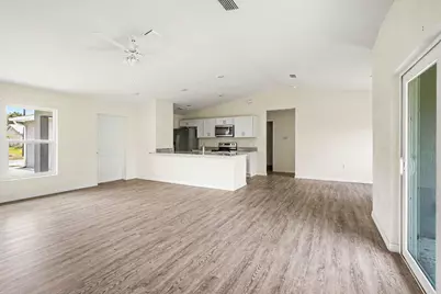 1031 S Bronze Court, Labelle, FL 33935 - Photo 5