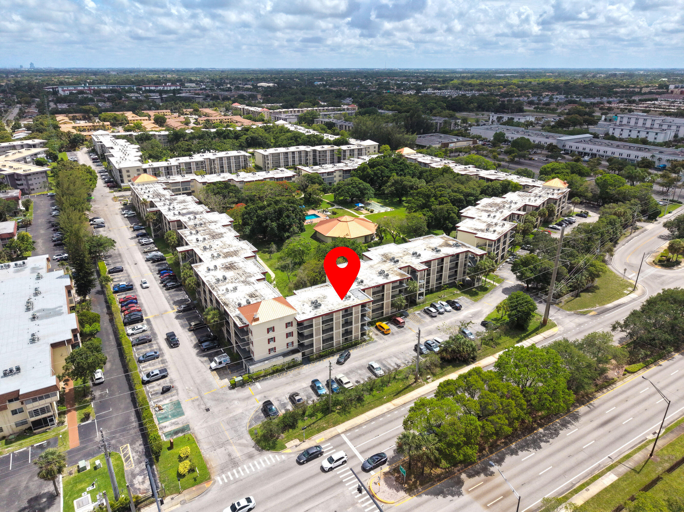 3099 NW 48th Ave #260 - 3099 NW 48th Ave #260, Lauderdale Lakes, FL 33313 Luxury Property | Jose Angel Pina