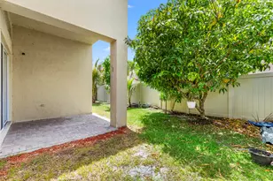 10720 Oak Bend Way, Wellington, FL 33414 - Photo 33