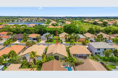 10720 Oak Bend Way, Wellington, FL 33414 - Photo 39