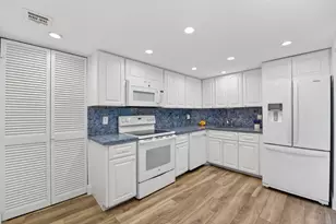 405 N Ocean Blvd, Pompano Beach, FL 33062 - Photo 13