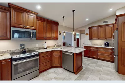 2144 SE Elmhurst Road, Port Saint Lucie, FL 34952 - Photo 17