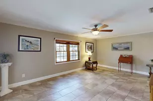 2144 SE Elmhurst Rd, Port Saint Lucie, FL 34952 - Photo 25