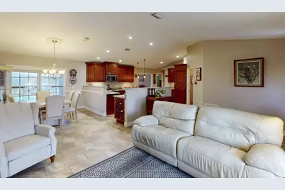 2144 SE Elmhurst Road, Port Saint Lucie, FL 34952 - Photo 9