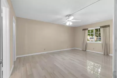 1940 NE 2nd Avenue #106j, Wilton Manors, FL 33305 - Photo 13