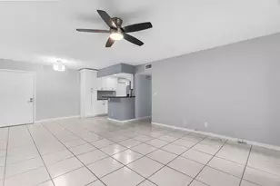 1940 NE 2nd Ave, Wilton Manors, FL 33305 - Photo 3