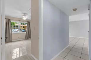 1940 NE 2nd Ave, Wilton Manors, FL 33305 - Photo 13