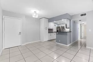 1940 NE 2nd Ave, Wilton Manors, FL 33305 - Photo 11